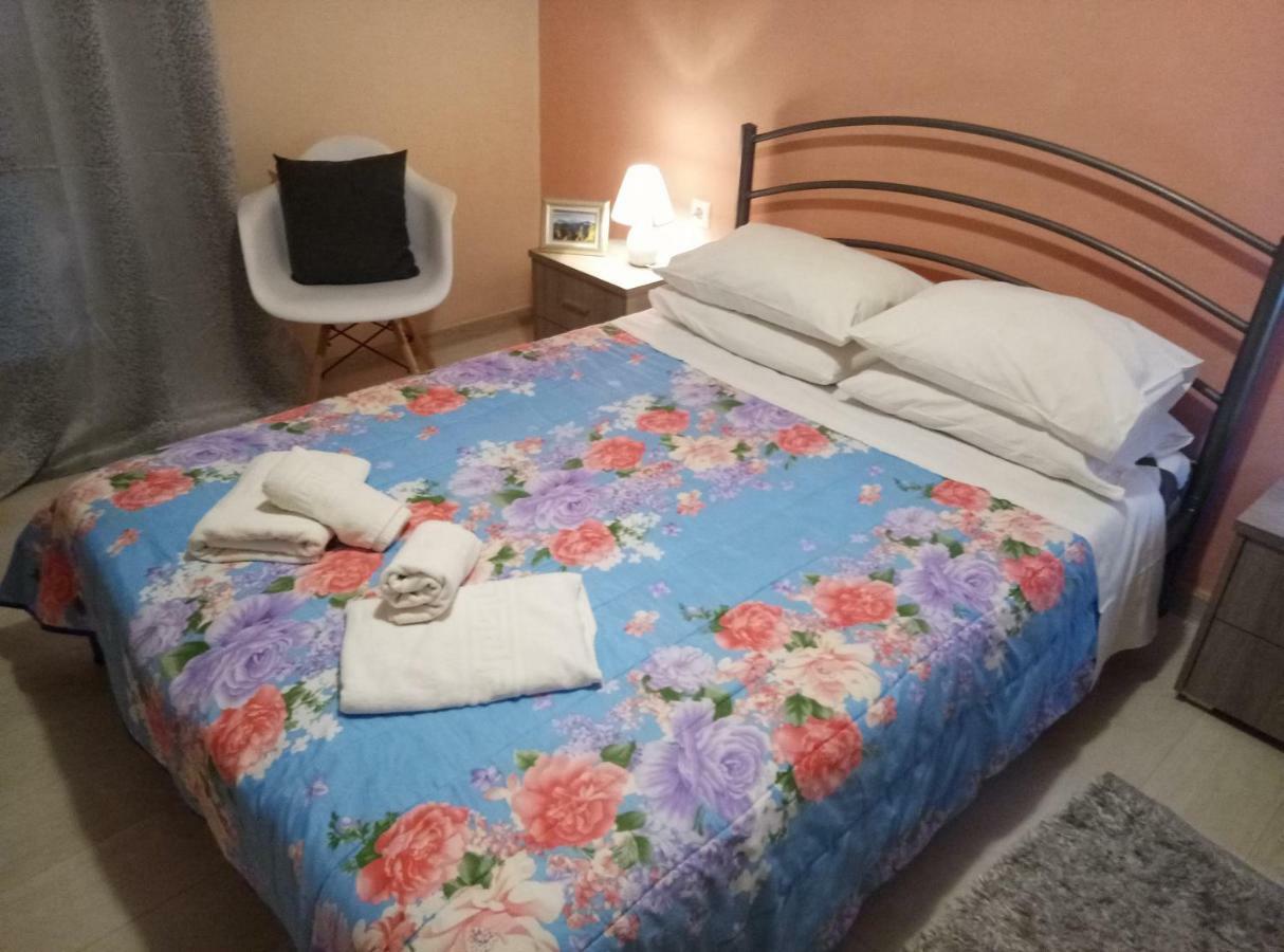Beautiful Apartment In The Heart Of The City Corfu  Ngoại thất bức ảnh